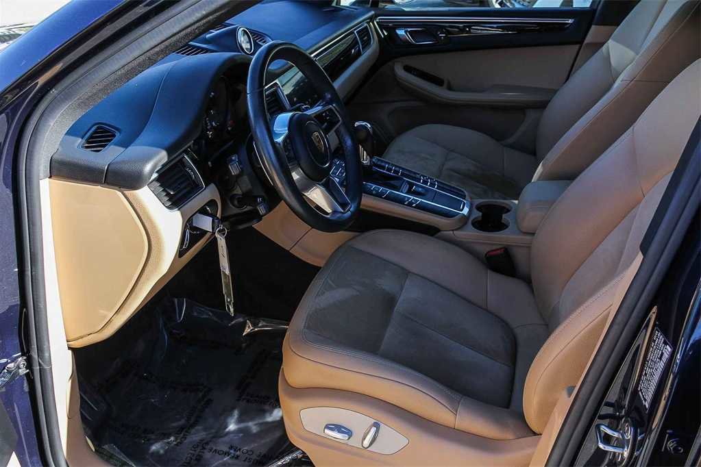 Used 2018 Porsche Macan image 18