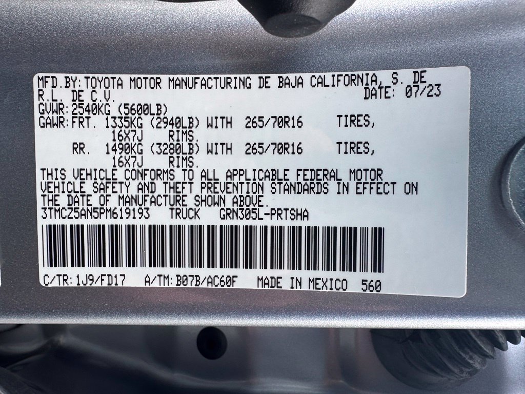 Used 2023 Toyota Tacoma TRD Off-Road w/ Technology Package AWD/4WD image 43