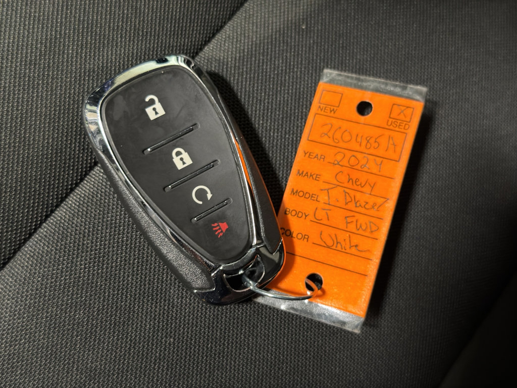 Used 2024 Chevrolet TrailBlazer LT w/ LT Cold Weather Package image 38