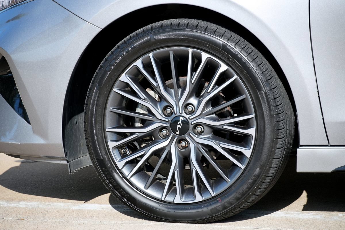 Used 2024 Kia Forte GT-Line FWD image 26