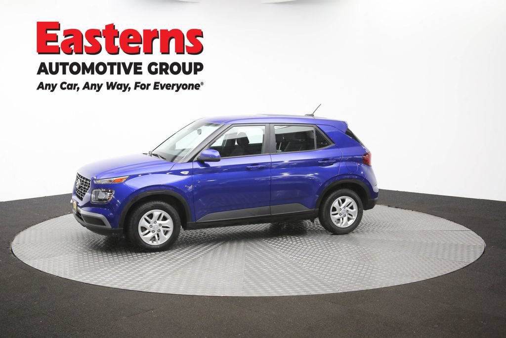 Used 2023 Hyundai Venue SE FWD image 59