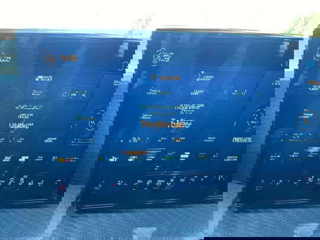 Used 2025 Ford Mustang GT RWD image 16