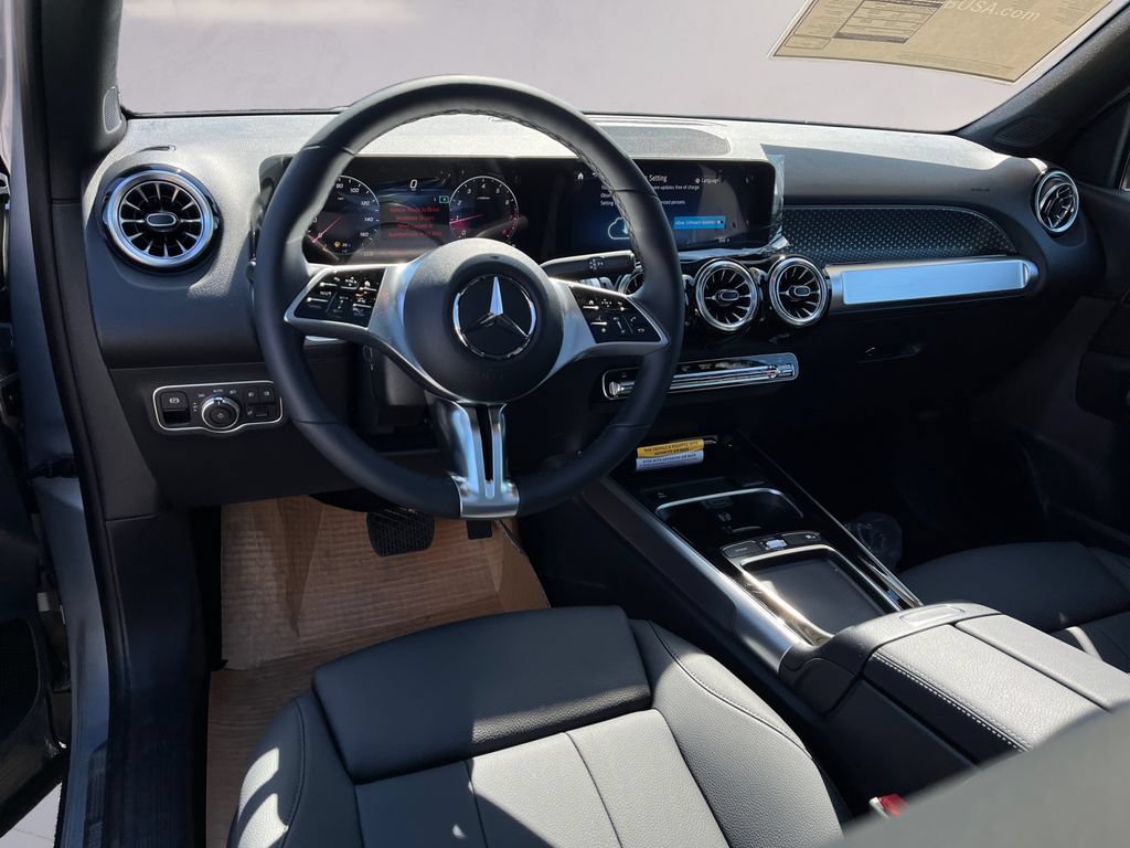 New 2026 Mercedes-Benz GLB 250 4MATIC image 7
