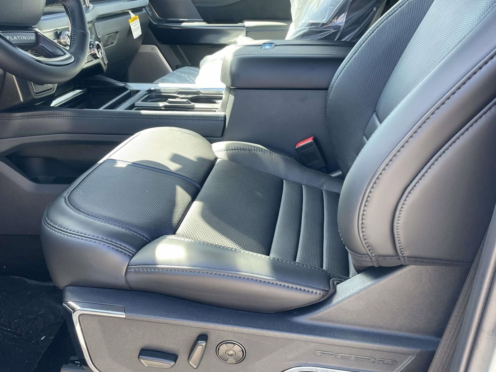 New 2026 Ford F250 Platinum image 10