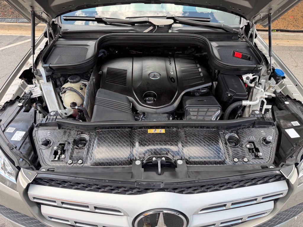 Used 2022 Mercedes-Benz GLS 450 4MATIC image 6