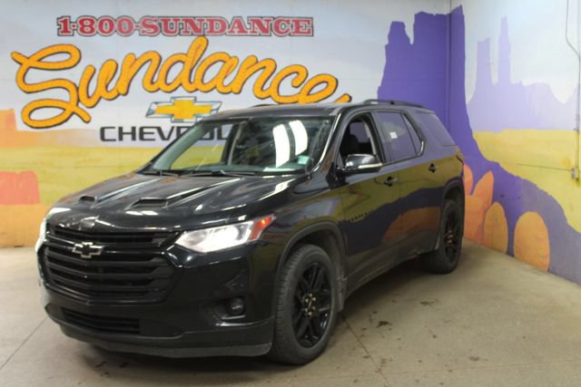 Used 2019 Chevrolet Traverse LT w/ LPO, Blackout Package AWD/4WD image 2