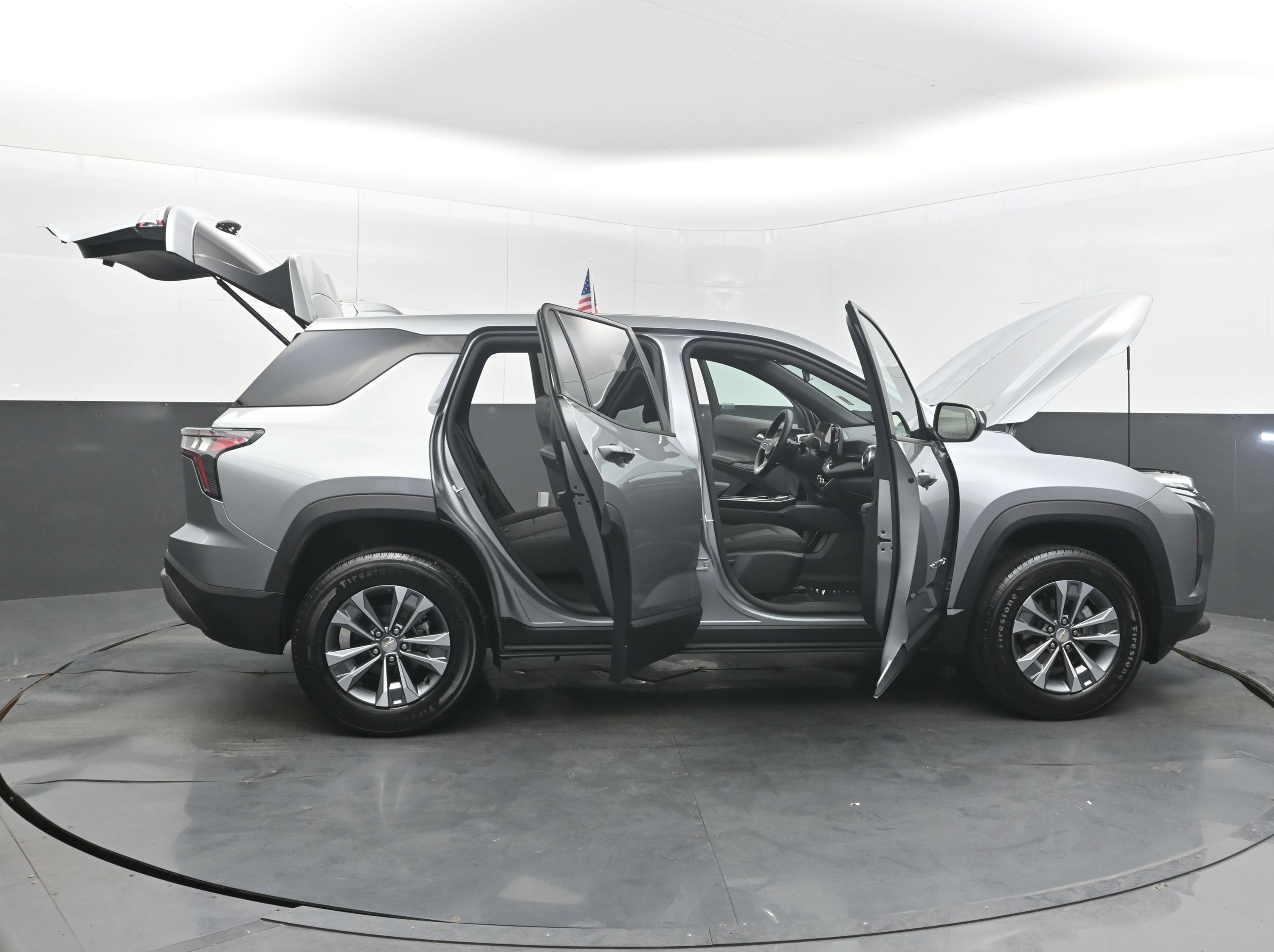 Used 2026 Chevrolet Equinox LT FWD image 46