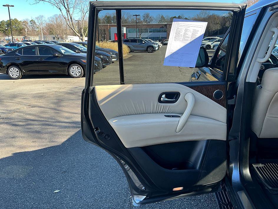 Used 2017 Nissan Armada Platinum w/ Interior Lighting Package image 21