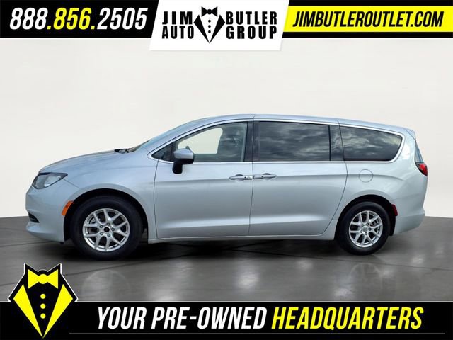 Used 2023 Chrysler Voyager LX FWD image 22
