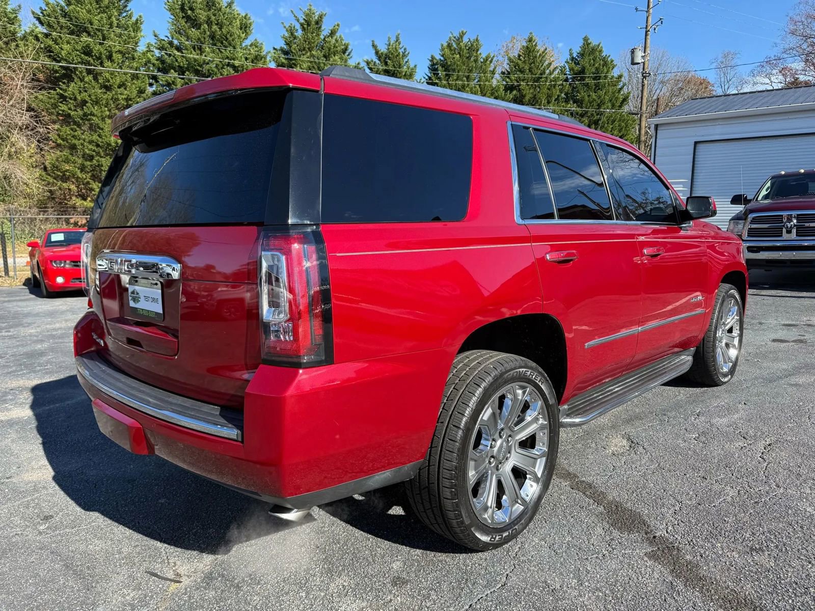 Used 2015 GMC Yukon Denali w/ Open Road Package image 9