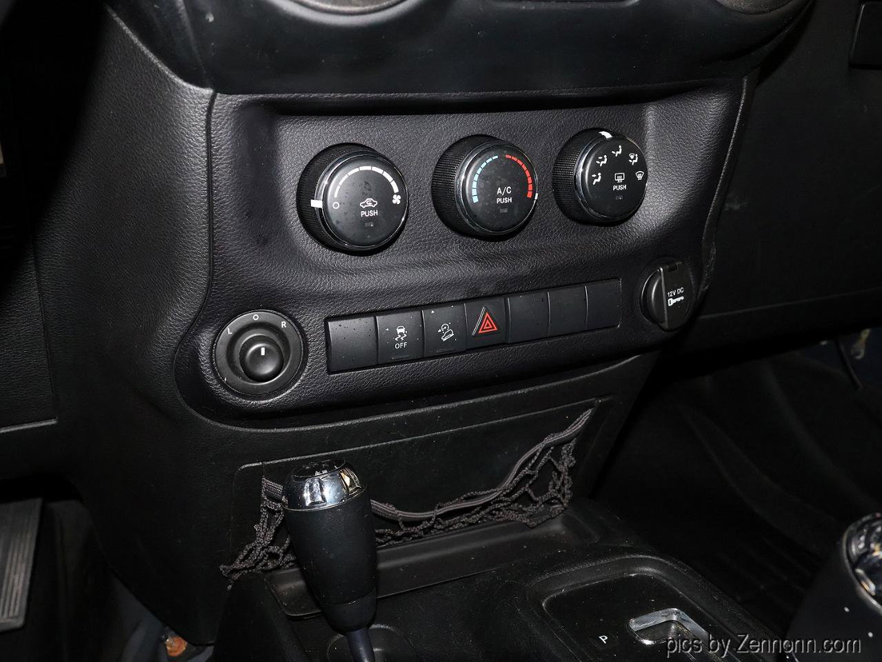 Used 2016 Jeep Wrangler Unlimited Sport w/ Quick Order Package 24S AWD/4WD image 22