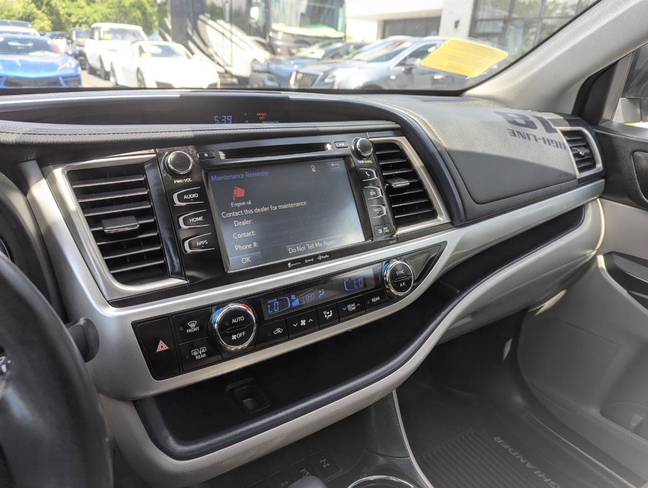 Used 2018 Toyota Highlander XLE image 20