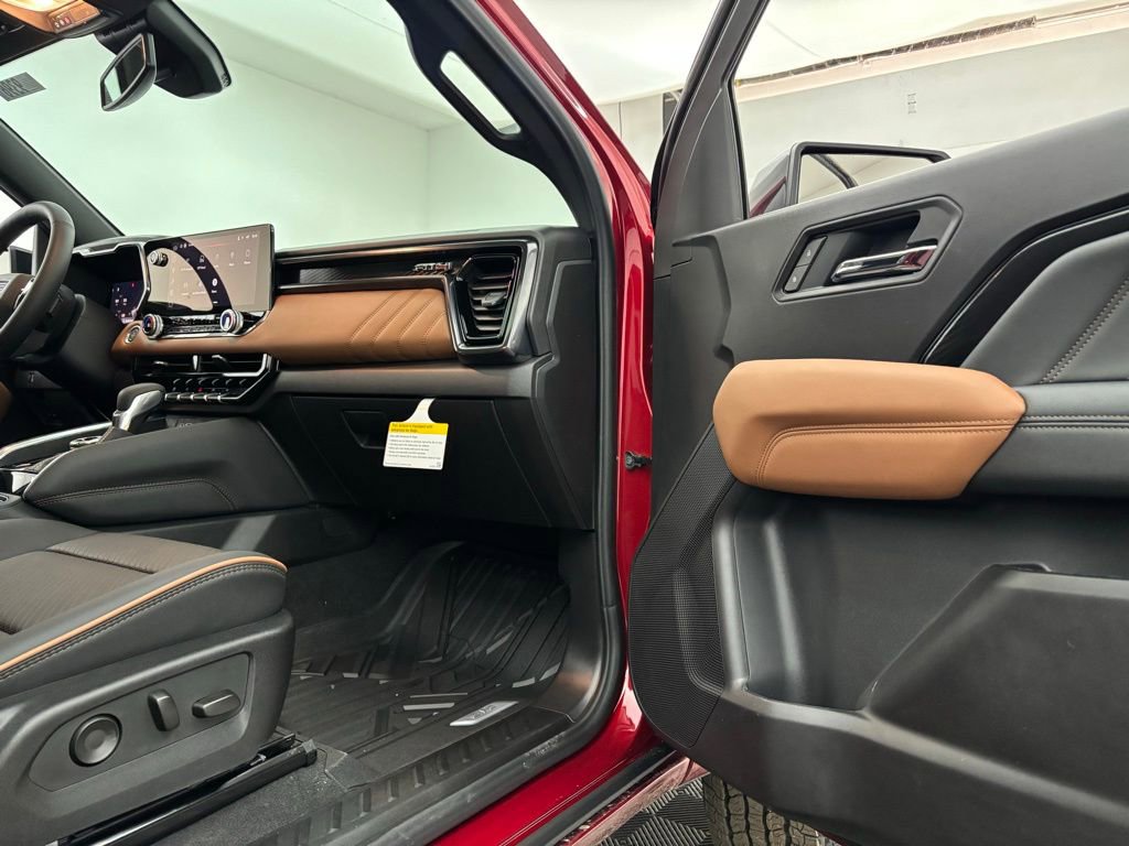 New 2026 GMC Canyon AT4 w/ Technology Plus Package image 31