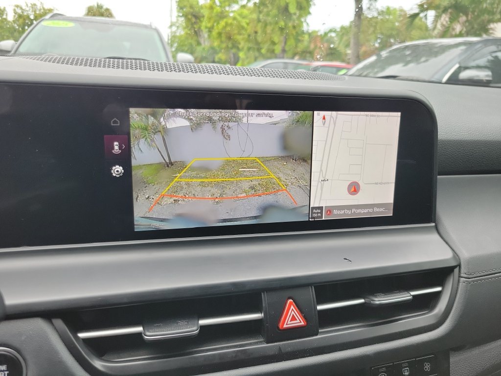 Certified 2024 Kia Seltos EX FWD image 21