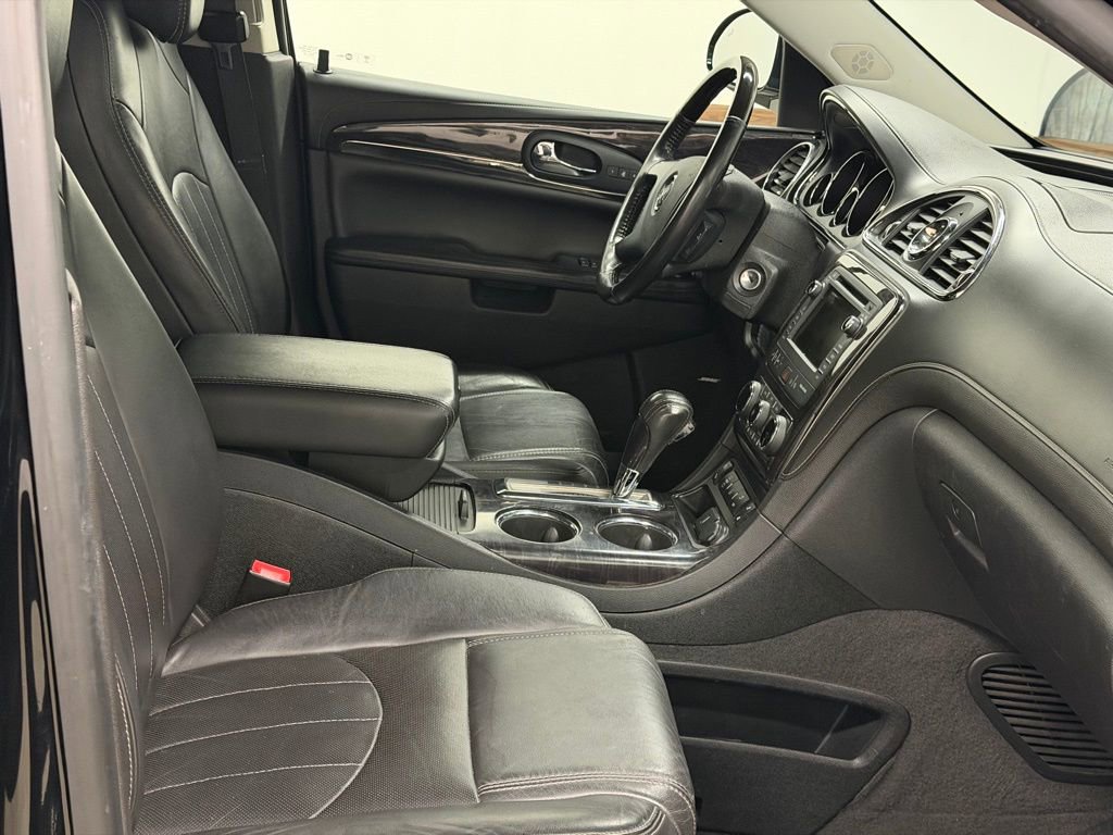 Used 2017 Buick Enclave Leather image 21