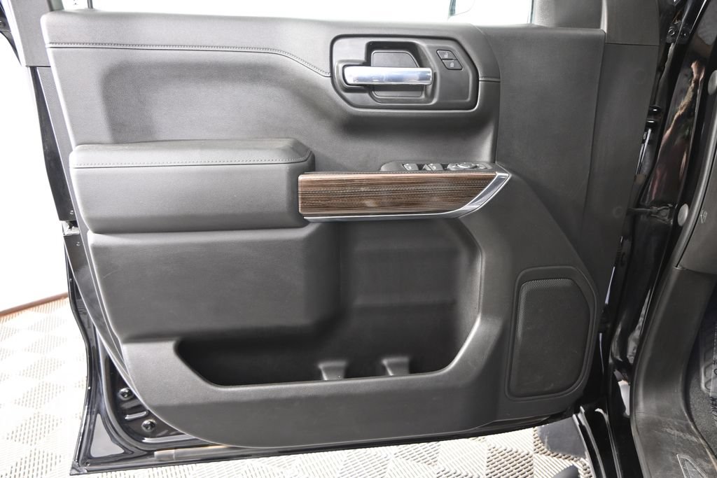 Used 2020 Chevrolet Silverado 1500 RST w/ True North Edition AWD/4WD image 18