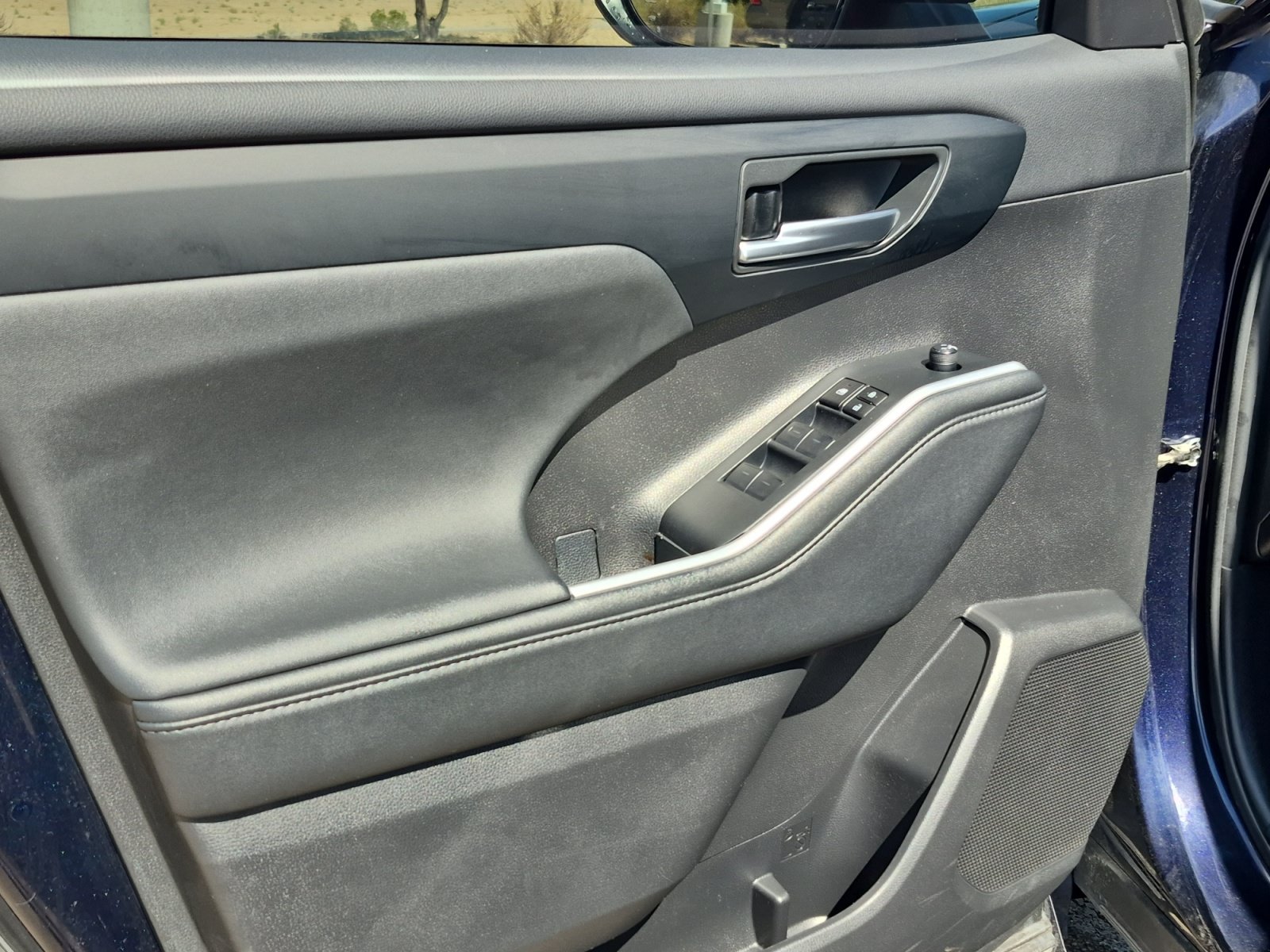 Used 2024 Toyota Highlander XSE AWD/4WD image 14