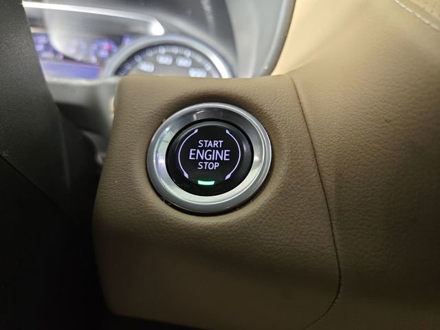 Used 2021 Chevrolet Tahoe Premier w/ Premium Package image 25