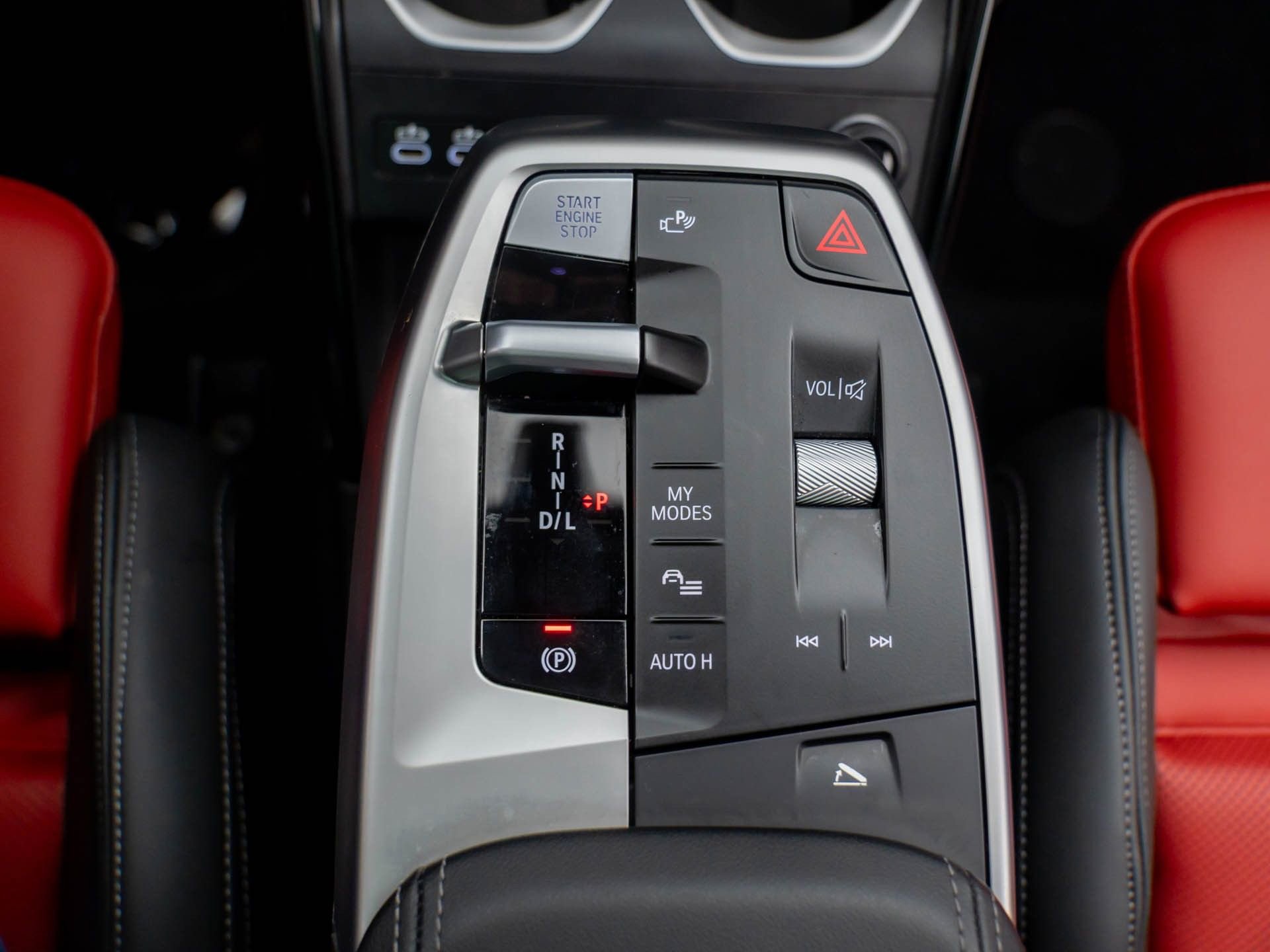 Certified 2025 BMW X2 xDrive28i image 20