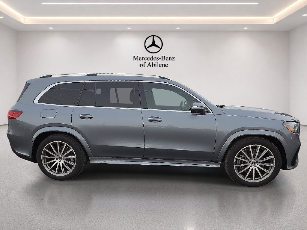 Used 2025 Mercedes-Benz GLS 450 4MATIC image 9