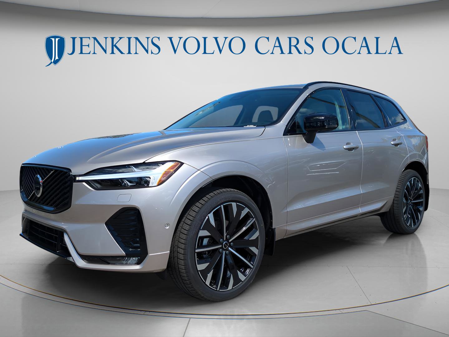 New 2026 Volvo XC60 B5 Ultra w/ Climate Package image 7