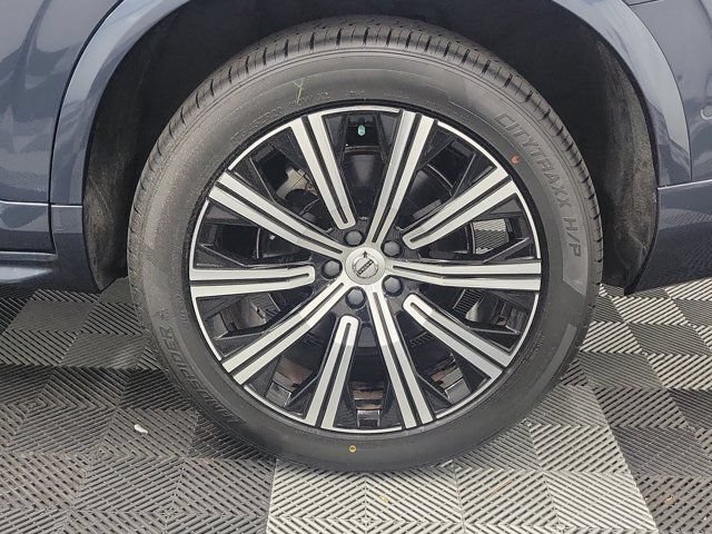 Used 2023 Volvo XC90 B5 Plus w/ Protection Package AWD/4WD image 10