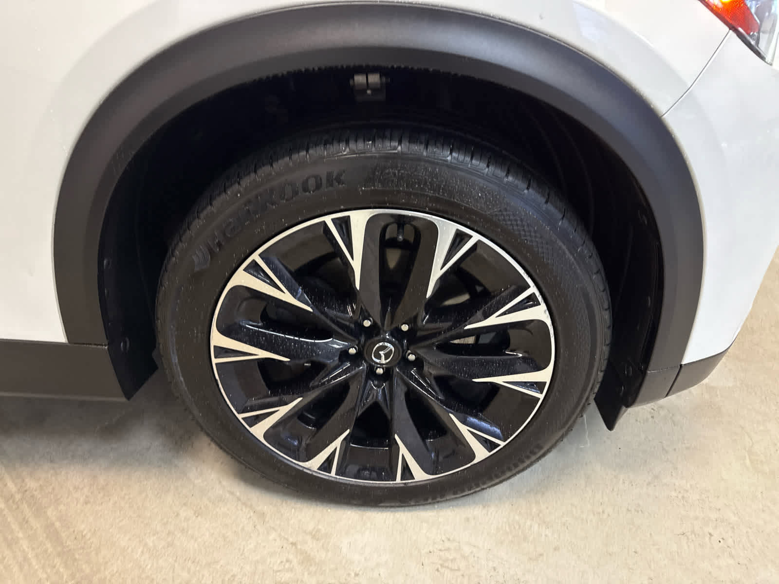 Certified 2024 MAZDA CX-90 Plug-In Hybrid w/ Premium Plus image 7