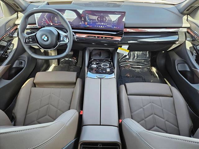 New 2026 BMW 540i xDrive image 18