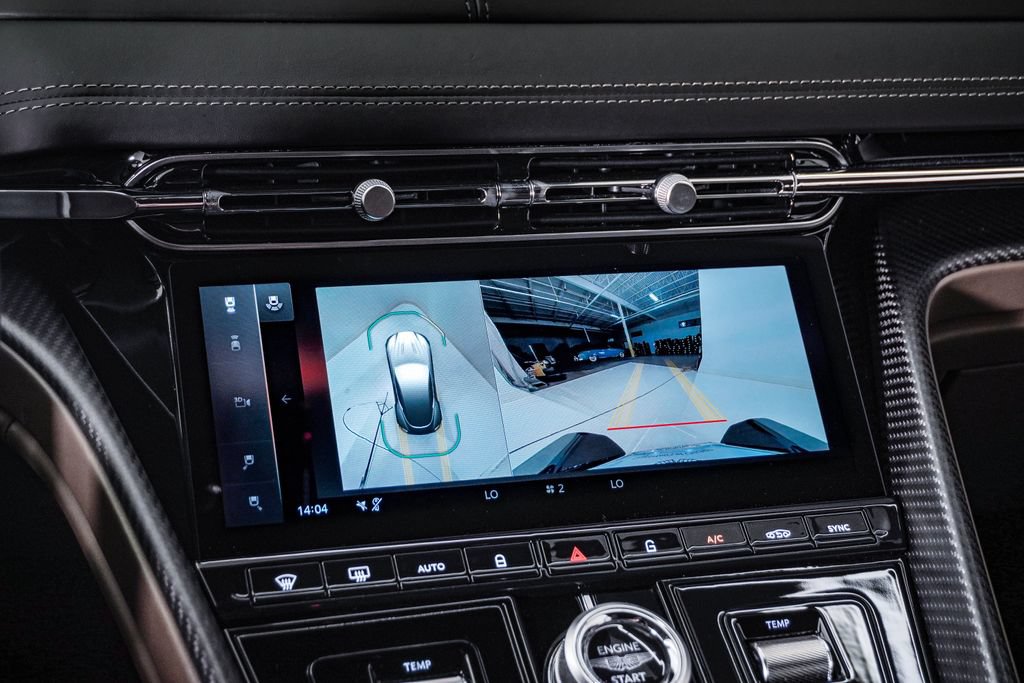 Used 2024 Aston Martin DB12 Coupe RWD image 29