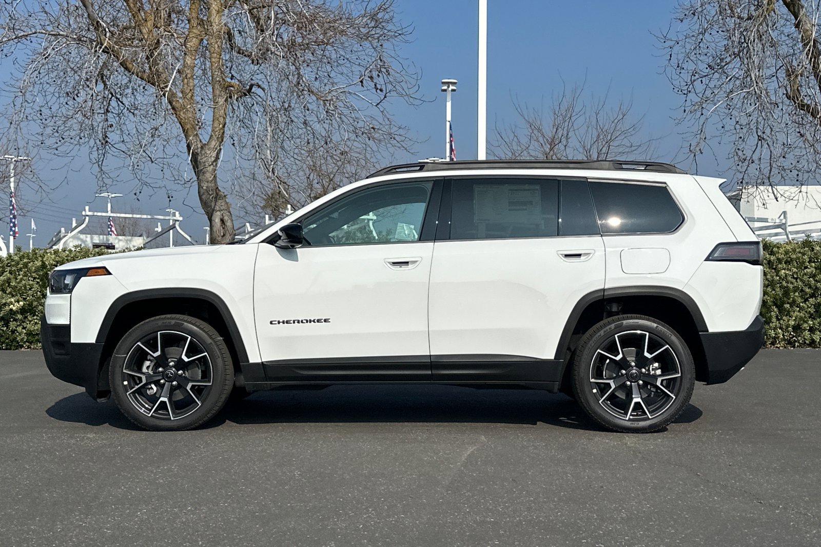 New 2026 Jeep Cherokee Overland w/ Trailer Tow Group image 7
