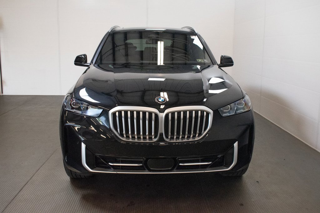 New 2026 BMW X5 xDrive40i w/ Climate Comfort Package image 2