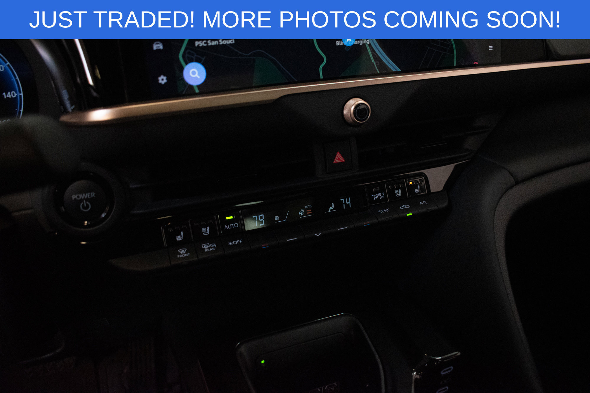 Used 2024 Toyota Crown Platinum AWD/4WD image 17