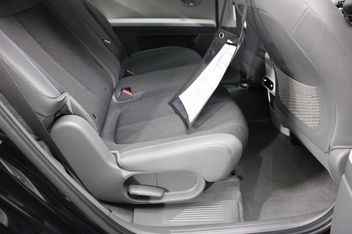 Used 2024 Hyundai Ioniq 5 SEL AWD/4WD image 8