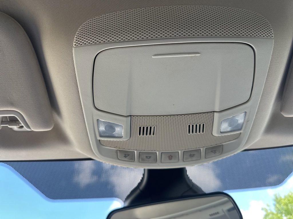 Used 2023 Ford Edge SE w/ Black Appearance Package AWD/4WD image 11