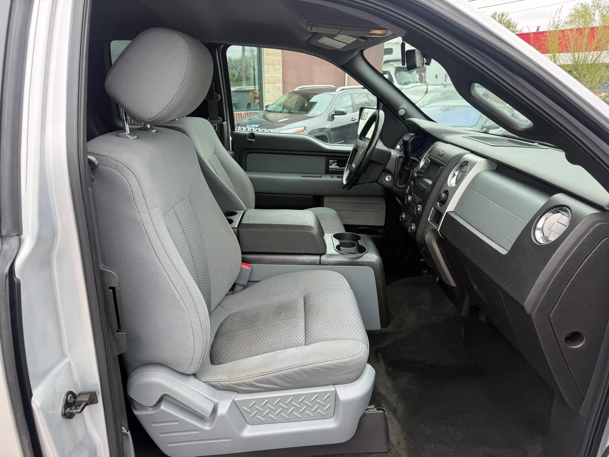 Used 2013 Ford F150 XLT w/ Luxury Equipment Group AWD/4WD image 29
