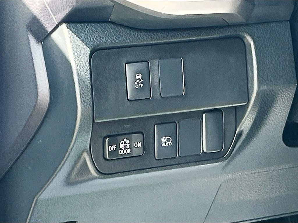 Used 2023 Toyota Tacoma SR5 image 10