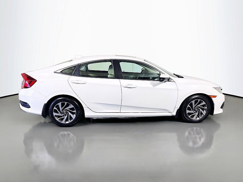 Used 2017 Honda Civic EX image 8