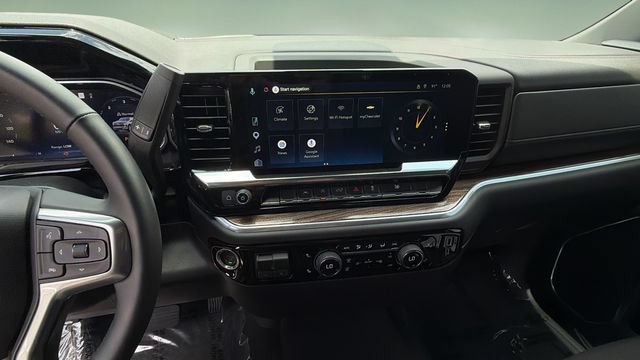 Used 2026 Chevrolet Silverado 1500 LT RWD image 25