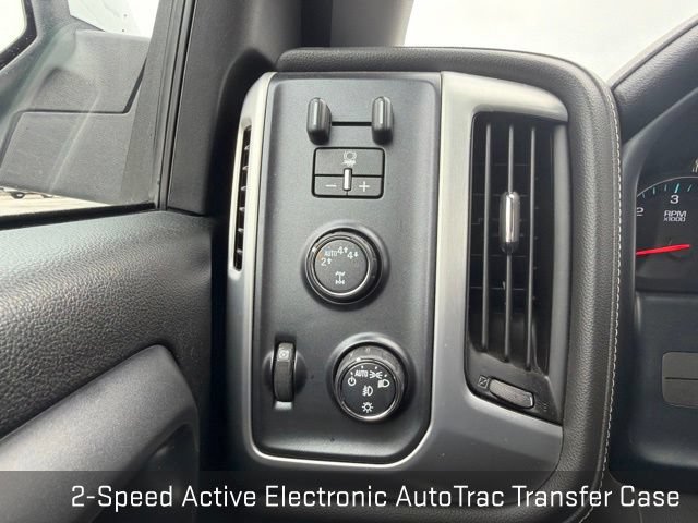 Used 2018 GMC Sierra 1500 SLE w/ Black Pack AWD/4WD image 38