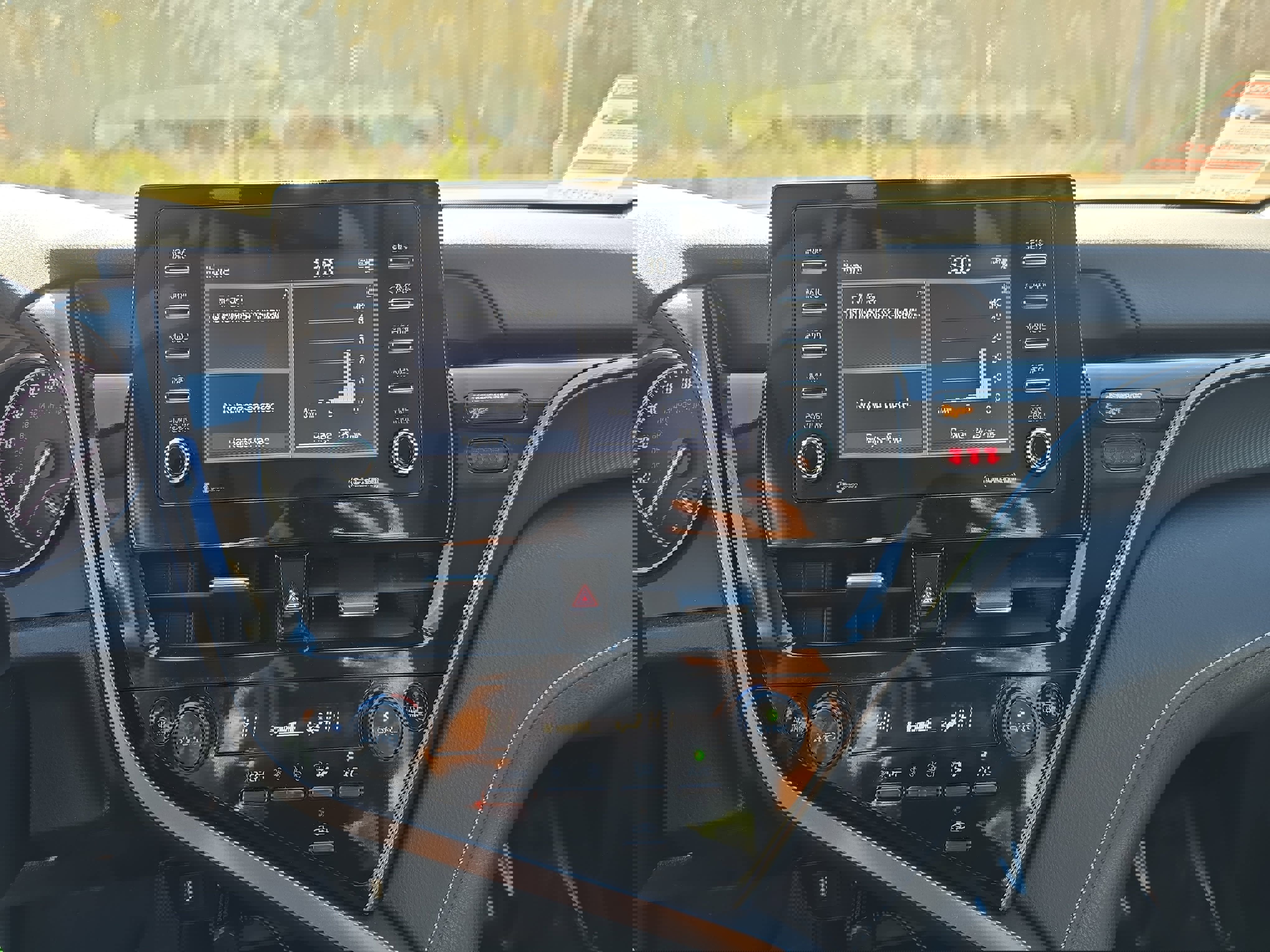 Used 2024 Toyota Camry SE image 22