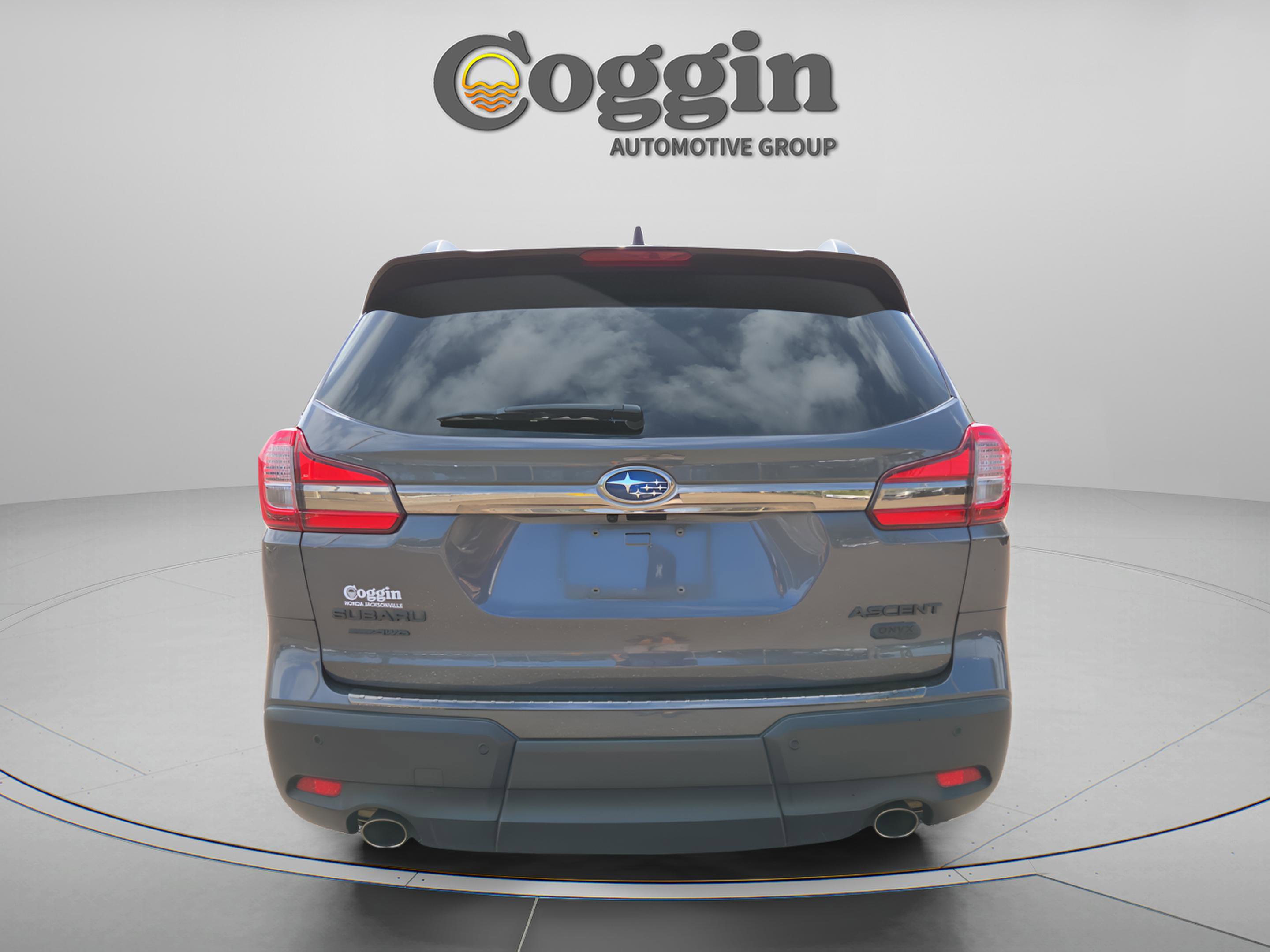 Used 2022 Subaru Ascent Onyx Edition image 5