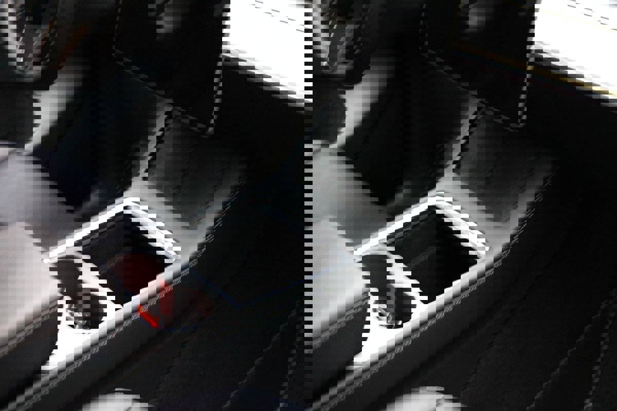 Used 2023 Tesla Model Y Performance image 33