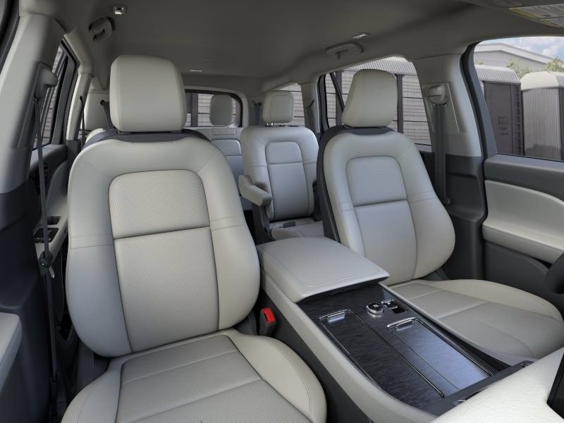 New 2026 Lincoln Aviator 2WD image 10