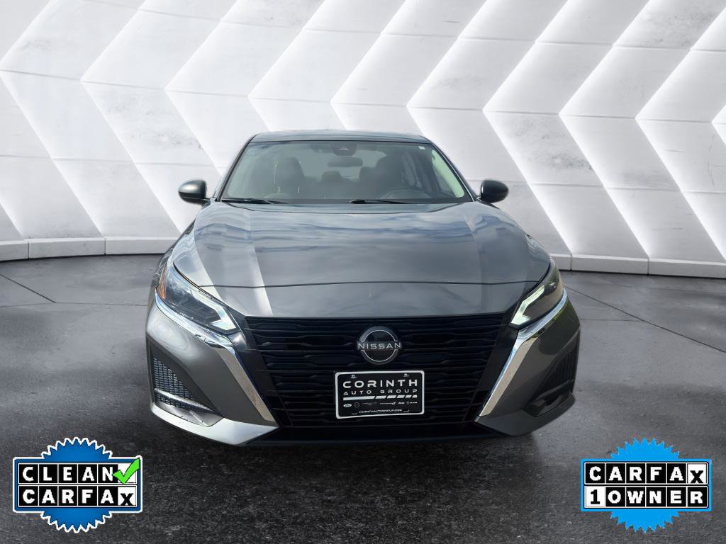 Used 2024 Nissan Altima 2.5 S FWD image 2