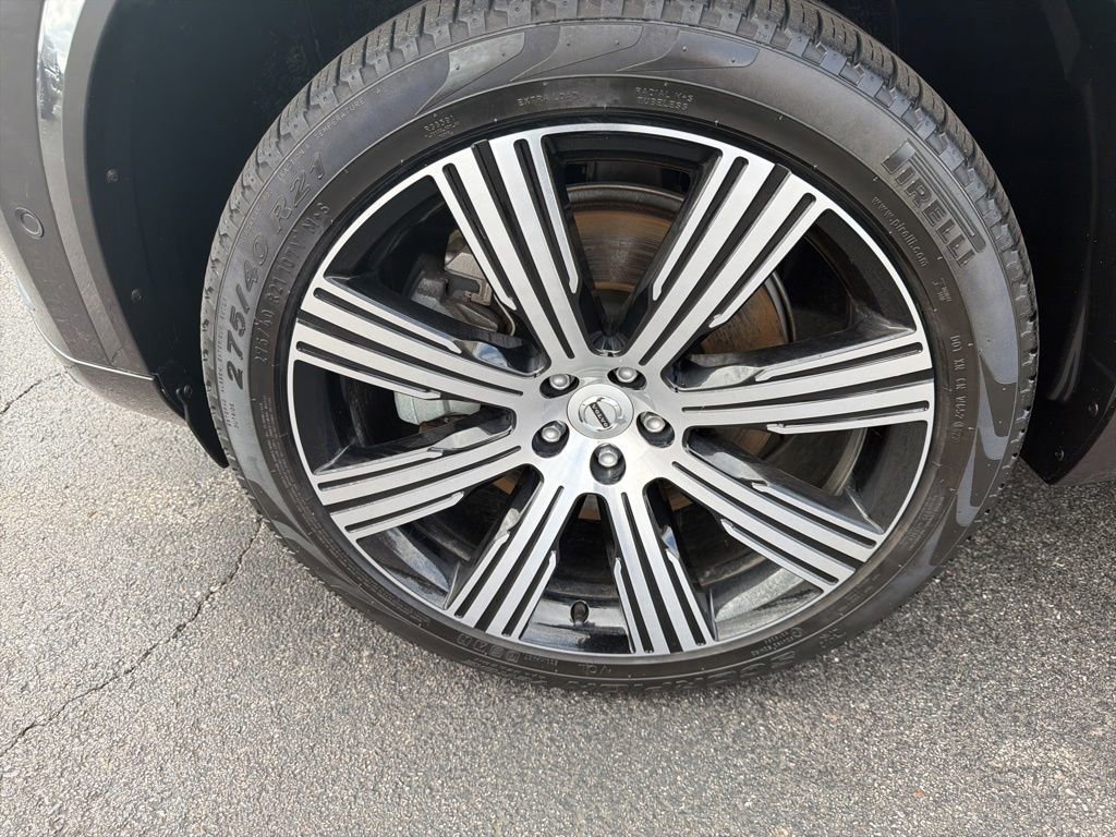 Used 2024 Volvo XC90 T8 Plus image 9