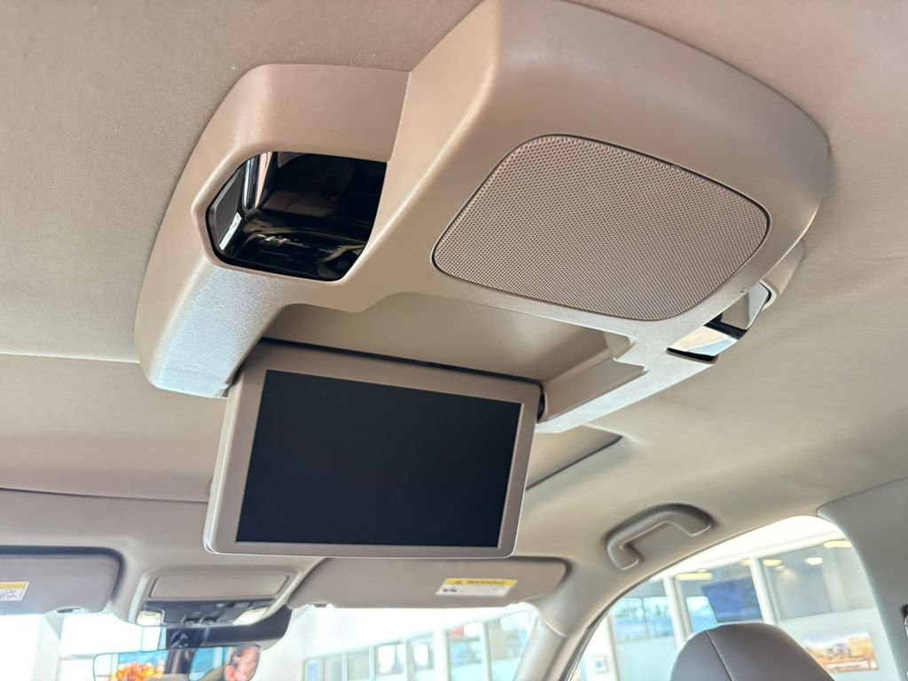 Used 2022 Honda Pilot Elite image 24