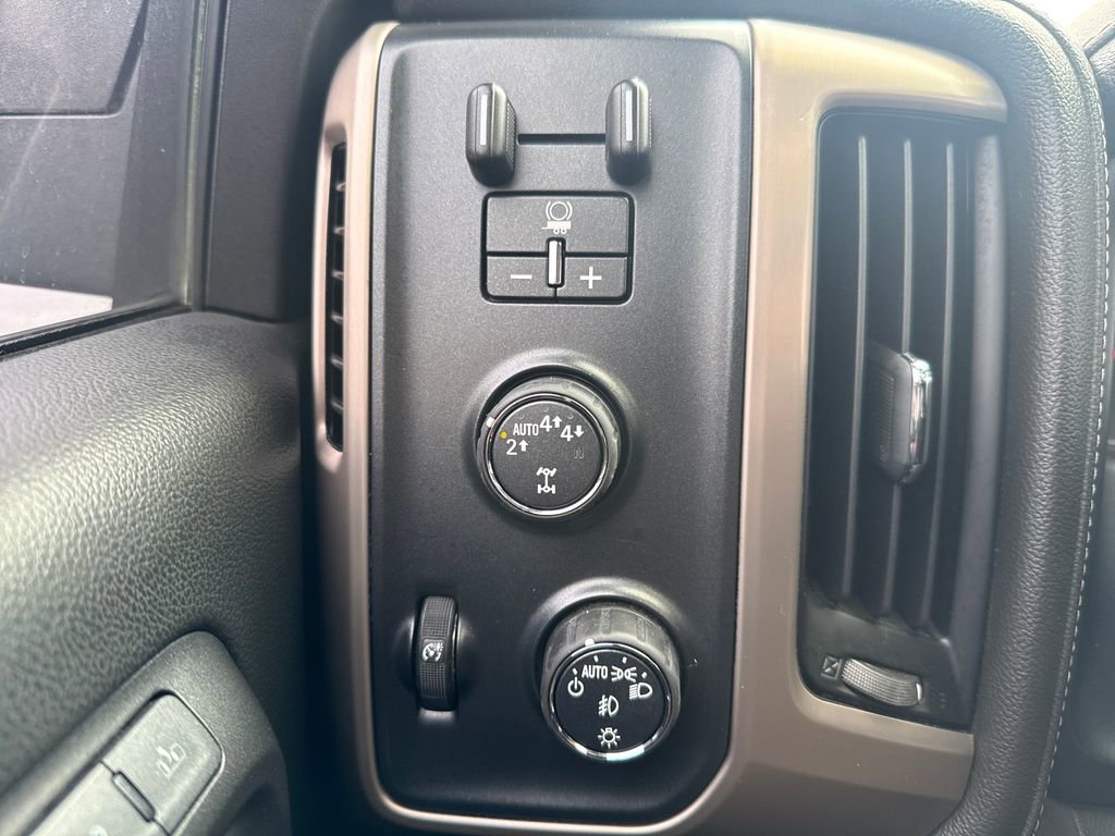 Used 2017 GMC Sierra 1500 Denali image 32