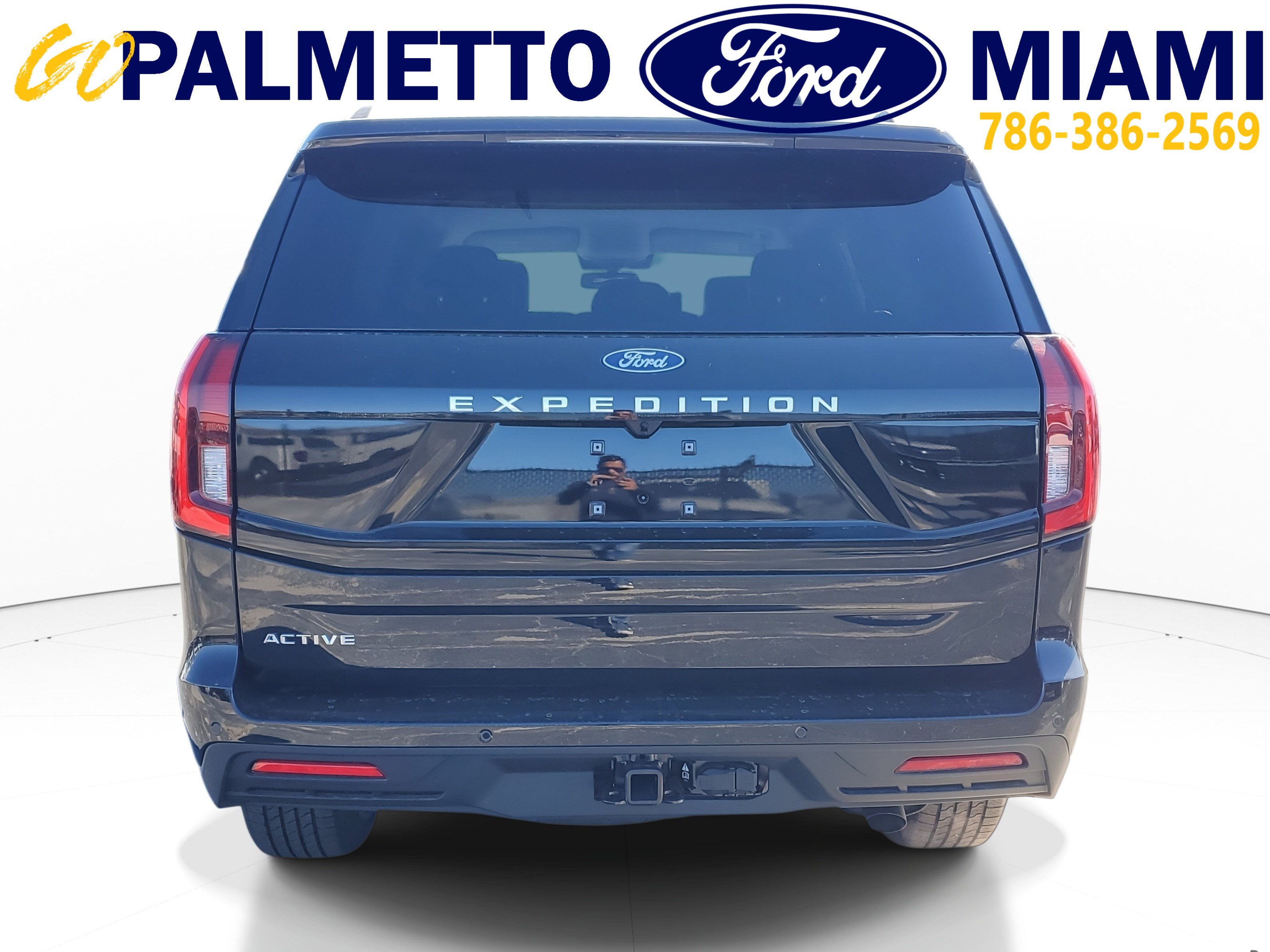 New 2026 Ford Expedition Active RWD image 5