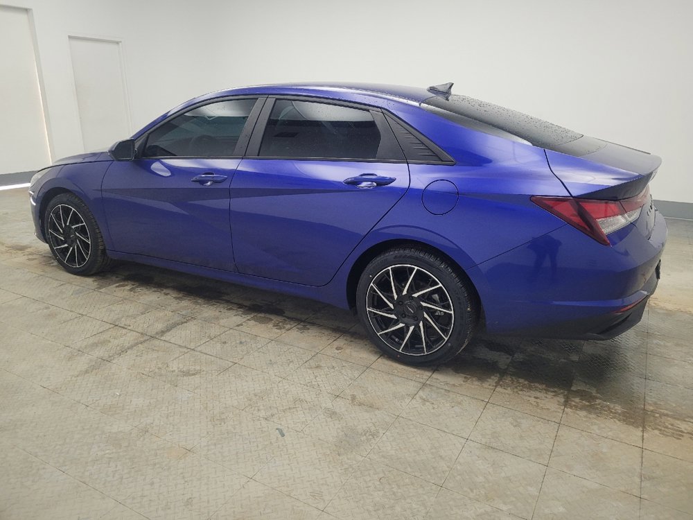 Used 2023 Hyundai Elantra SEL w/ Convenience Package image 3