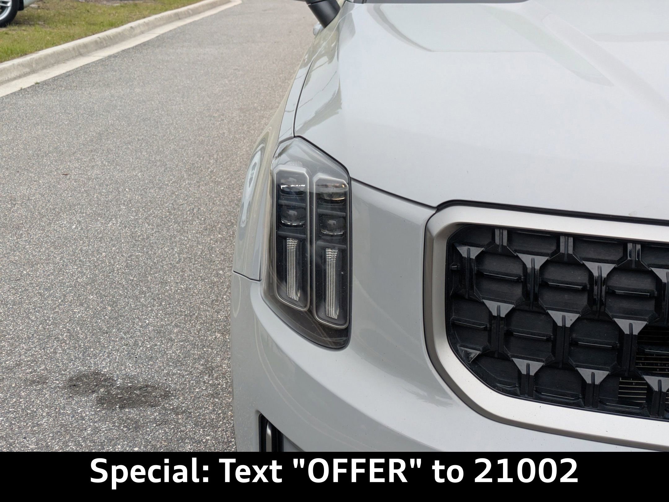 Used 2023 Kia Telluride EX X-Line image 9